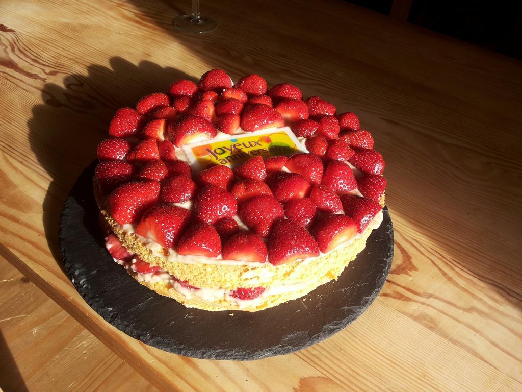 La Maison Du Bonheur Anlhiac Zewnętrze zdjęcie